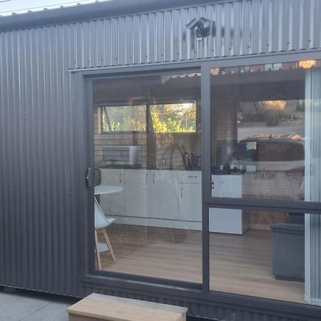 Mangawhai Room And Studio Экстерьер фото